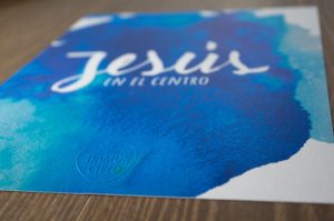 Lamina Jesús en el Centro (fondo azul) - Imagen 3