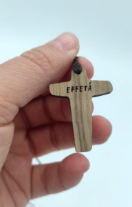Cruz de madera "EFETTÁ" - Imagen 3
